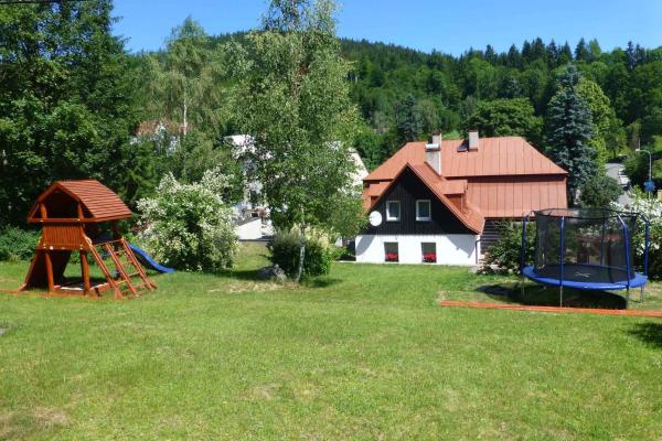 Holiday home in Josefuv Dul 1726, Reservar Casa de férias Josefov Dul Jizera Mountains